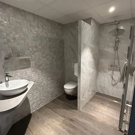Bon Pasteur Hotel Angers
