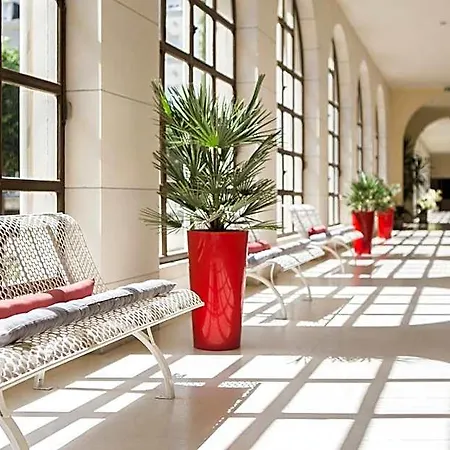Hotel Bon Pasteur Angers
