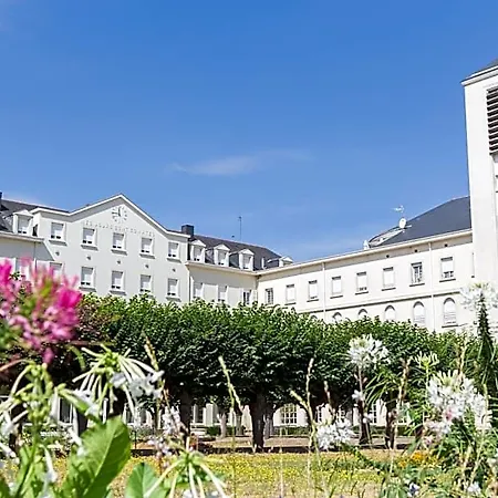 Hotel Bon Pasteur 2*