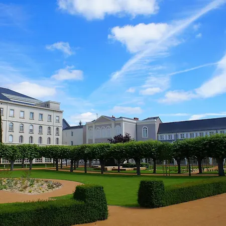 Bon Pasteur Hotel Angers