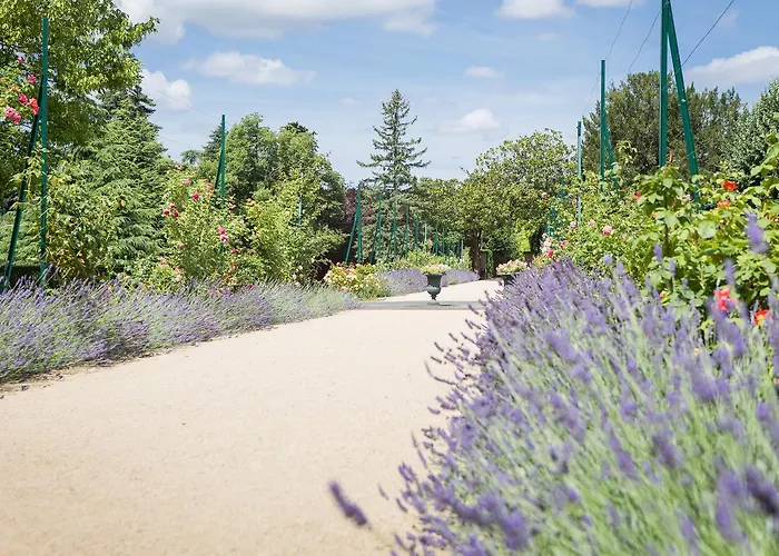 Bon Pasteur 2* Angers