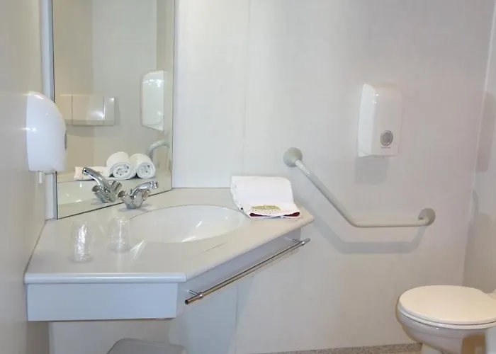 Hotel Bon Pasteur Angers